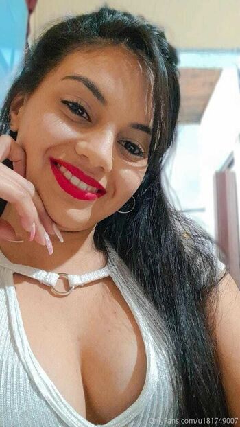 Morena / hotbrunette06 nude photo #10