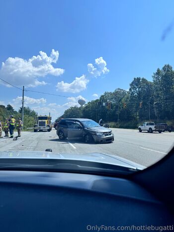 Hottiebugatti / hottiebugatti nude photo #1