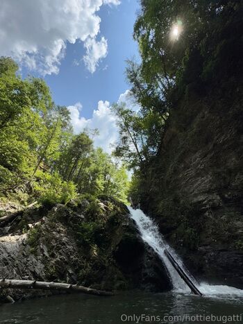 Hottiebugatti / hottiebugatti nude photo #17