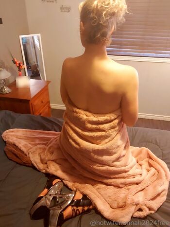 Hotwife Hanna / hotwifehannah2024free nude photo #16