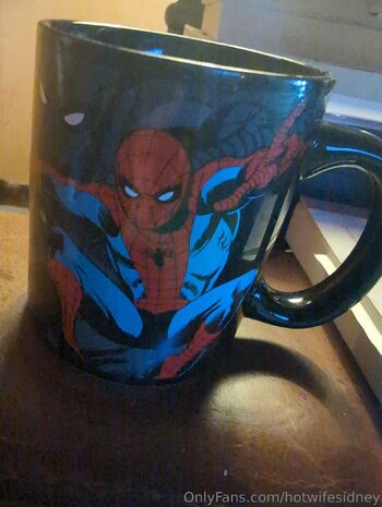 Hotwifesidne / hotwifesidney nude photo #16