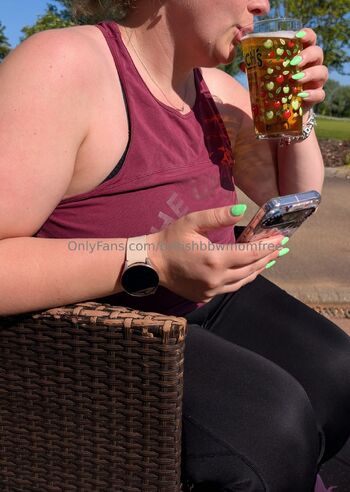 Hotwife8 / hotwifeuk89 nude photo #15