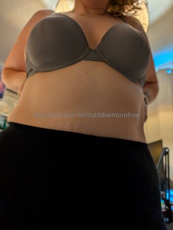 Hotwife8 / hotwifeuk89 nude photo #16