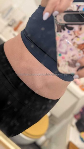 Hotwife8 / hotwifeuk89 nude photo #17