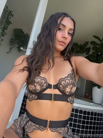 Hulk and Is / hulkandisa nude photo #31