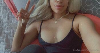 𝐈𝐓𝐒 𝐌𝐘 𝐁𝐈𝐑𝐓𝐇𝐃𝐀𝐘 / hxneyteexfree nude photo #23