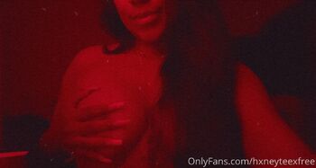 𝐈𝐓𝐒 𝐌𝐘 𝐁𝐈𝐑𝐓𝐇𝐃𝐀𝐘 / hxneyteexfree nude photo #37