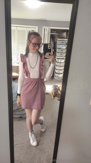 Its me / i-love-420 nude photo #35