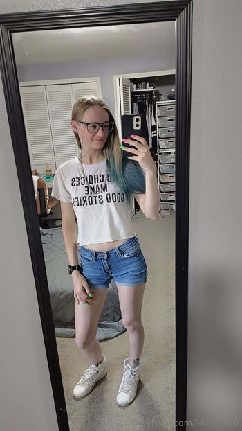 Its me / i-love-420 nude photo #37