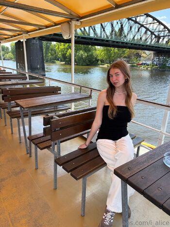 Alice / i_alice nude photo #9