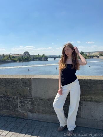 Alice / i_alice nude photo #16