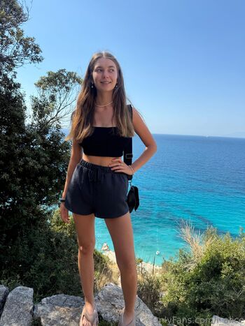 Alice / i_alice nude photo #28