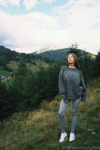 Alice / i_alice nude photo #36