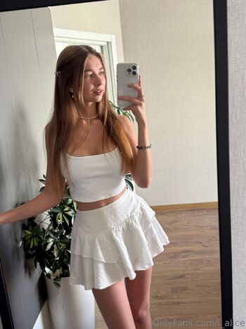 Alice / i_alice nude photo #37
