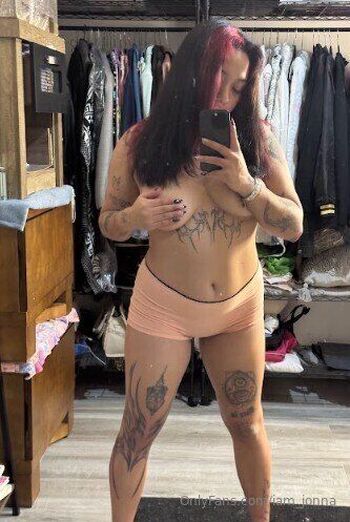 Jonn / iam_jonna nude photo #1