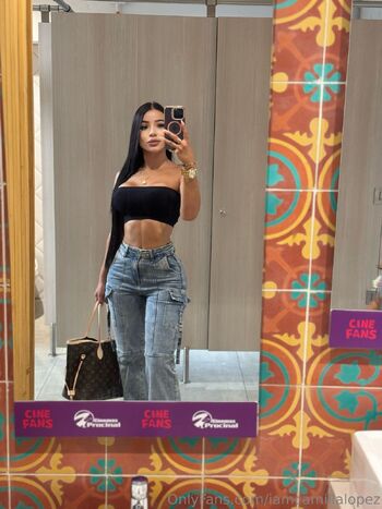 Camilla Baby / iamcamillalopez nude photo #18