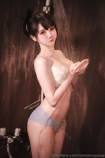 iamdorasno / iamdorasnow nude photo #15