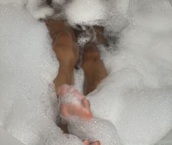 ittybitt / iamfreaky222 nude photo #3