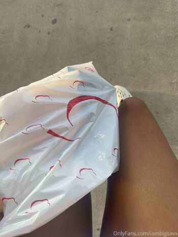 ittybitt / iamfreaky222 nude photo #4