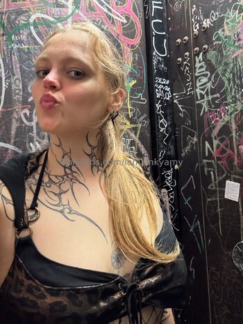 KinkyAm / iamkinkyamy nude photo #3