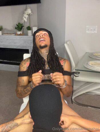 Yungin a / iamwoahaj nude photo #4