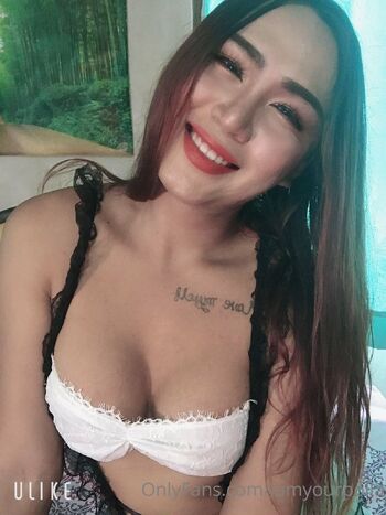 Poll / iamyourpolla nude photo #17