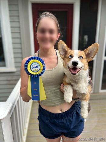 Ell / ideal_elle nude photo #1