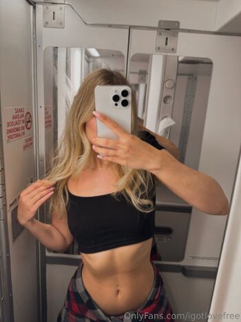 igotlove FRE / igotlovefree / igoootlove / igotlovedasha nude photo #1