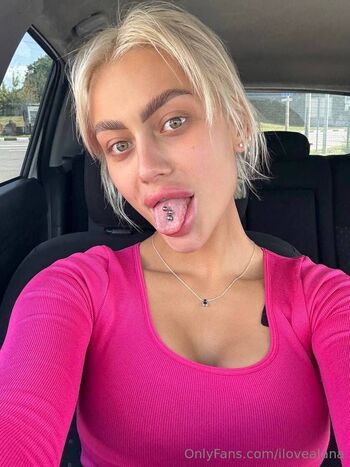 Alana / ilovealana nude photo #6