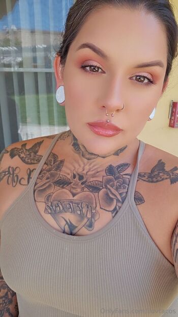 Taco love / iluvtacos nude photo #2