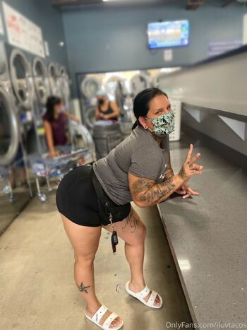 Taco love / iluvtacos nude photo #6