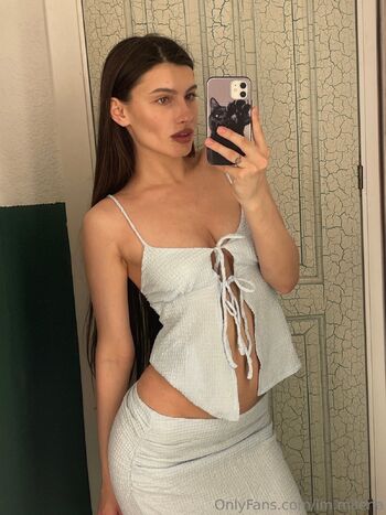 Milena / im.milena nude photo #2