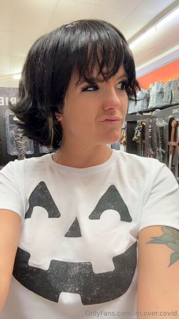 im.over.covi / im.over.covid nude photo #2