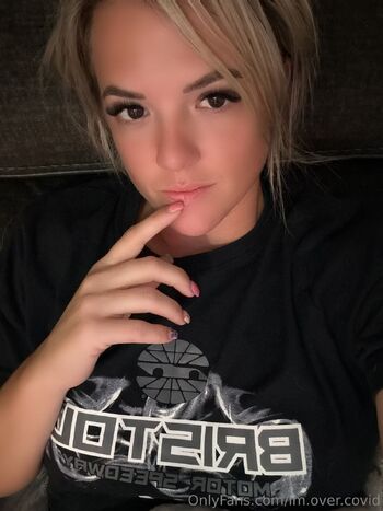 im.over.covi / im.over.covid nude photo #13