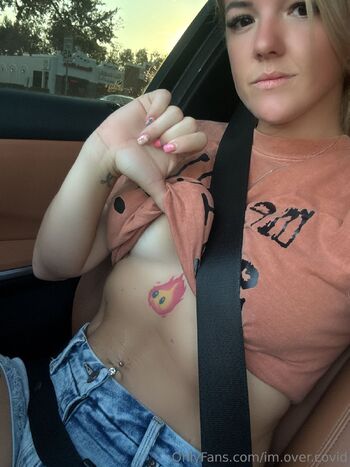 im.over.covi / im.over.covid nude photo #14