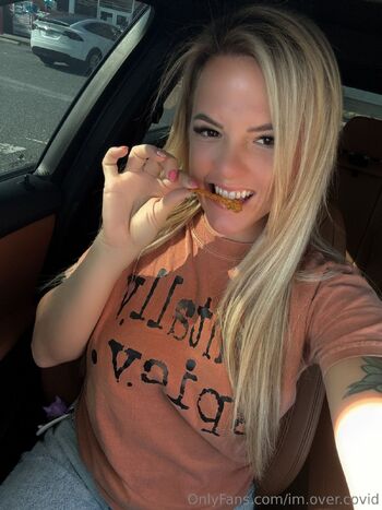 im.over.covi / im.over.covid nude photo #15