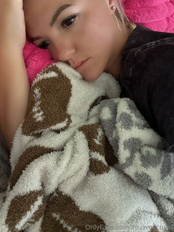 im.over.covi / im.over.covid nude photo #30