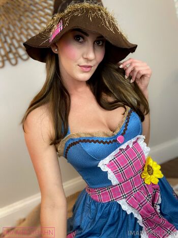 AmberHahn FRE / imamberhahnfree nude photo #34