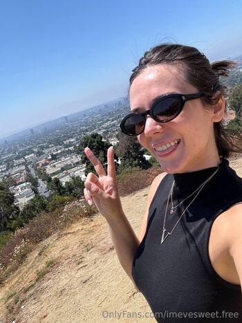 Eve Sweet / imevesweet.free nude photo #4