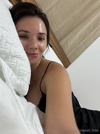 Eve Sweet / imevesweet.free nude photo #19