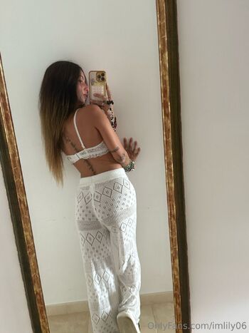 Lily / imlily06 nude photo #3