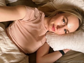 Ryleigh (Your Personal Nurse / imryleigh / nurse.ryleigh nude photo #11