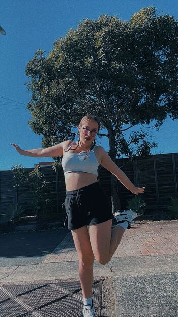 Scarlett Rem / imscarlettremy nude photo #8