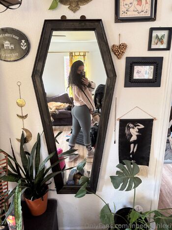 Goddess Lexi Sex Witc / inbedwithlexi nude photo #4