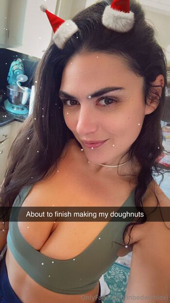 Goddess Lexi Sex Witc / inbedwithlexi nude photo #11