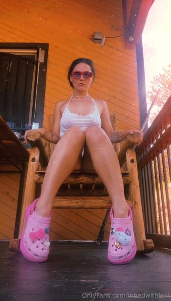 Goddess Lexi Sex Witc / inbedwithlexi nude photo #20