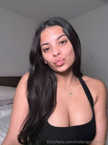 RATED1 INDIAN ON OF / indianprincessxx nude photo #2