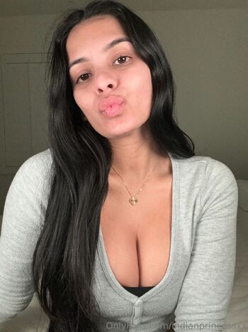 RATED1 INDIAN ON OF / indianprincessxx nude photo #34