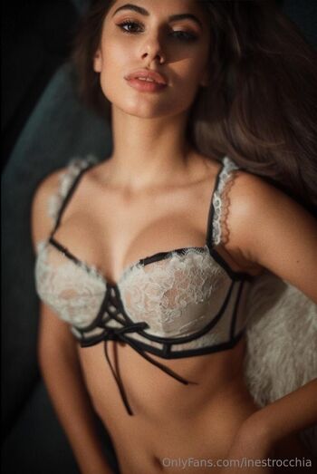 Ne / inestrocchia nude photo #32