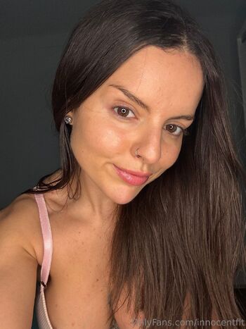OnlyFans / innocentfit nude photo #30